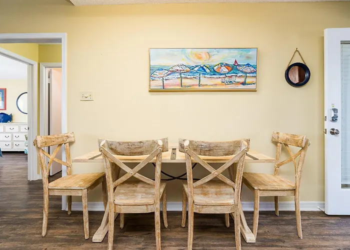 House By Youngs Suncoast Holiday home