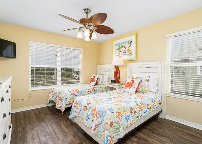 House By Youngs Suncoast