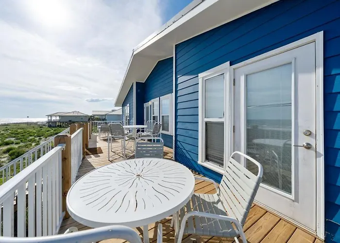 House By Youngs Suncoast Holiday home *